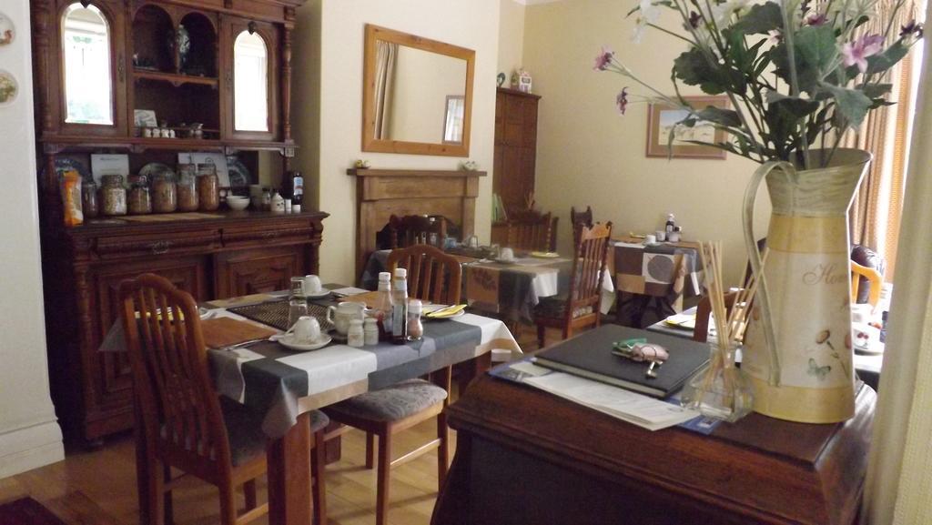 Cedar House B&B Matlock  Esterno foto